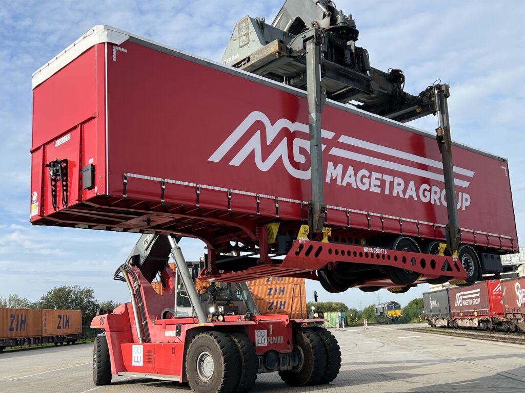 Image representing the following solution: Intermodal transport