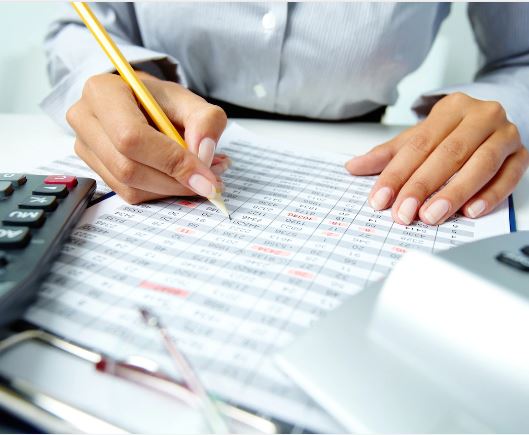 Image showing the following profile: Invoicing employee